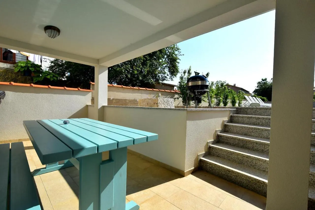 Apartment Morea Malinska
