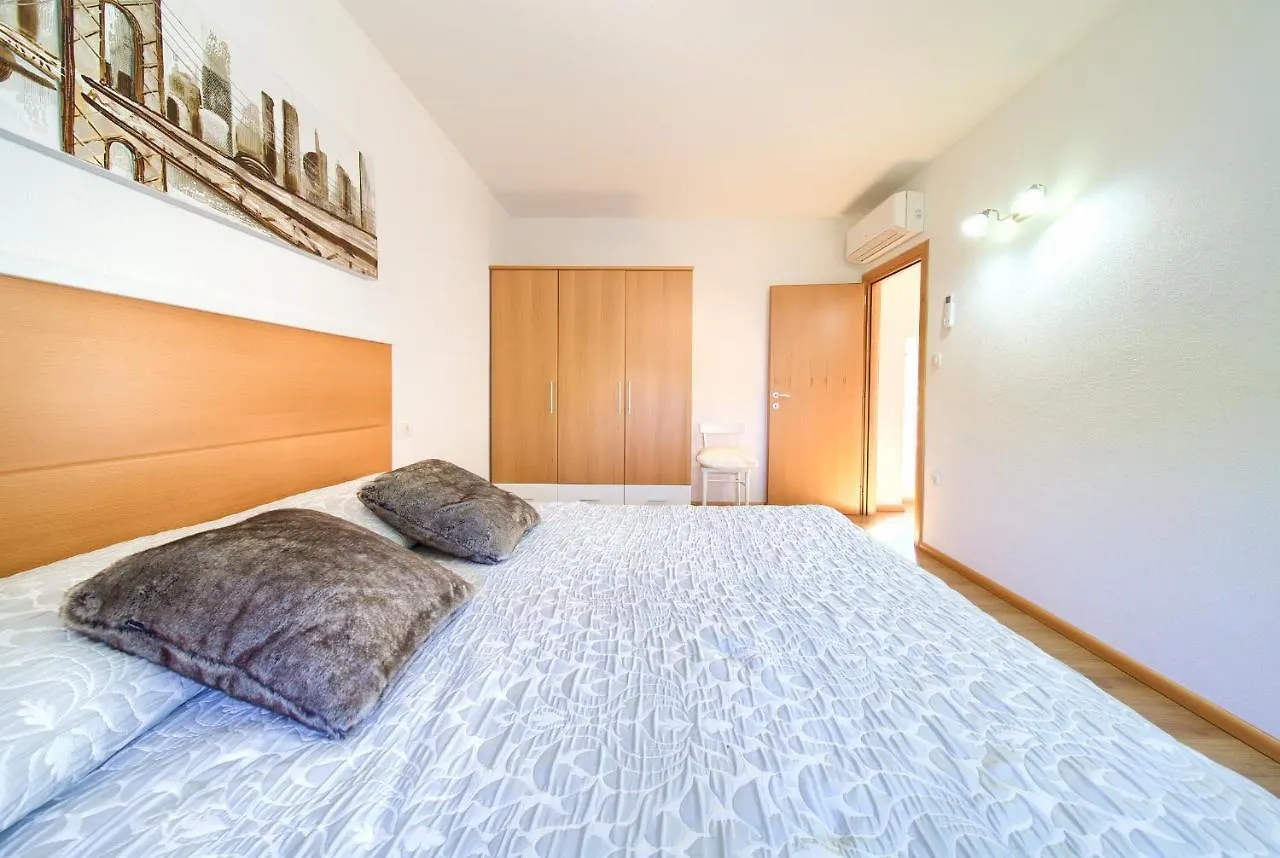Apartment Morea Malinska
